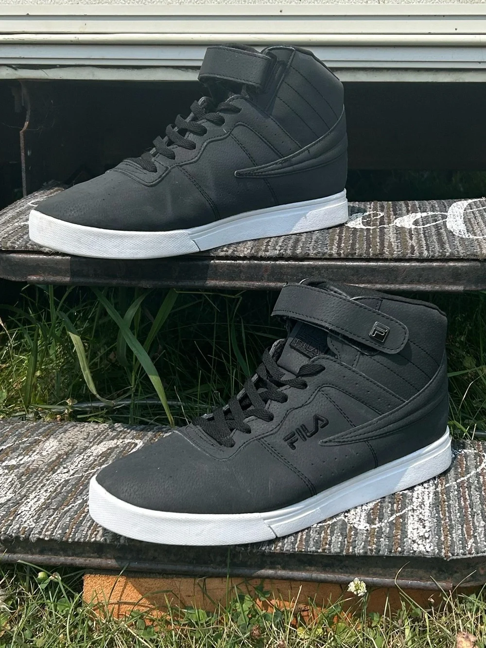 Fila Men's Black High-Top Sneakers with White Sole Accents